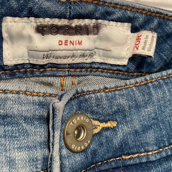 Torrid Ankle Skinny Jeans, 5 Pockets, Size 20 R - Picture 4 of 8